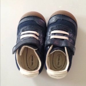 Stride Rite boys size 6M